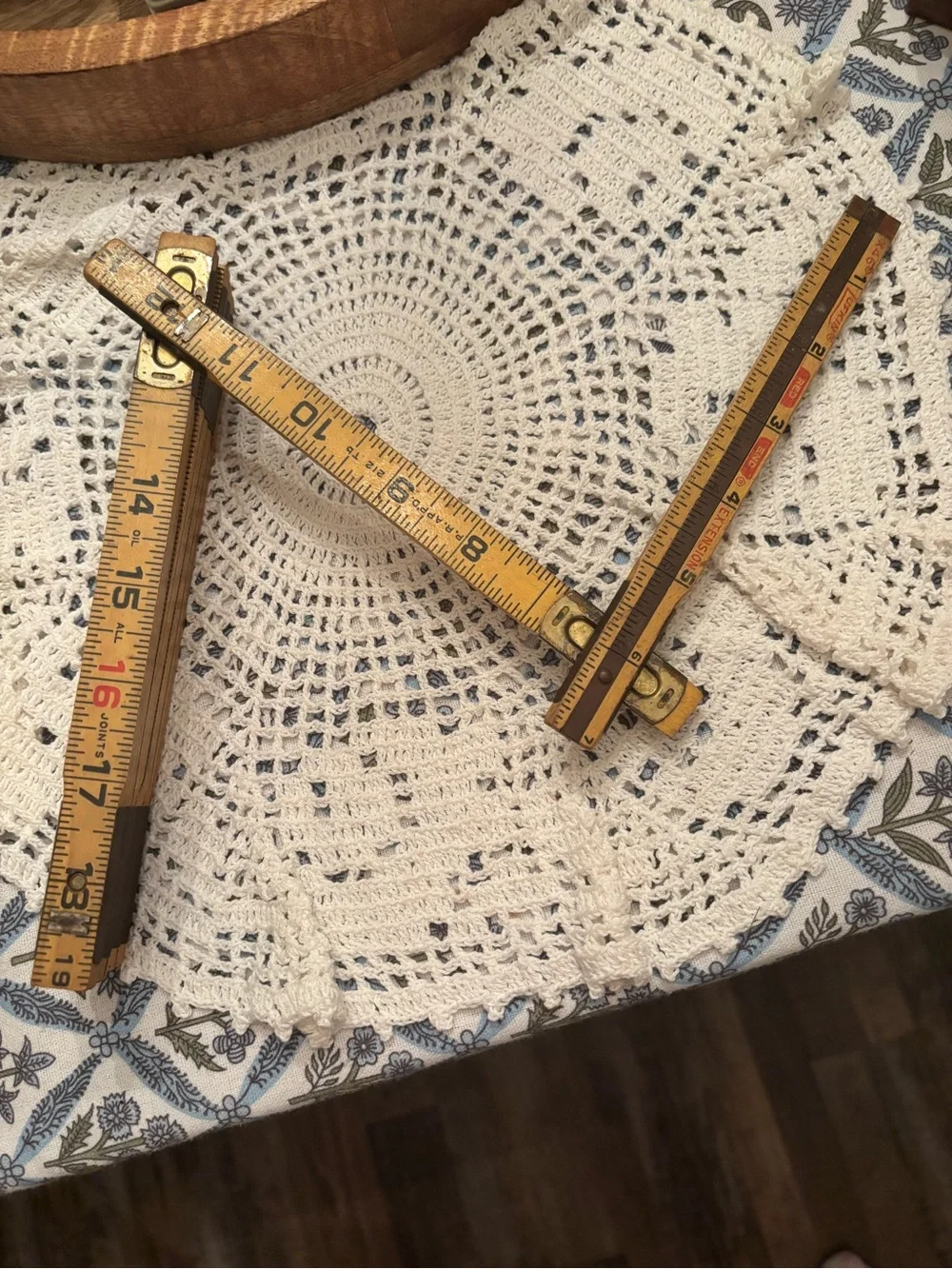 Folding Wooden Carpenter Ruler - Yellow